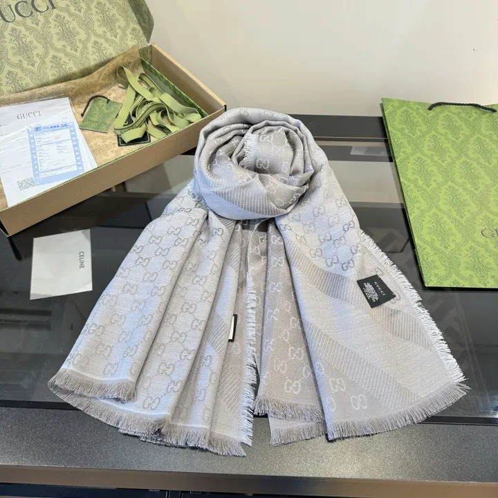 スーパーコピー グッチ マフラー