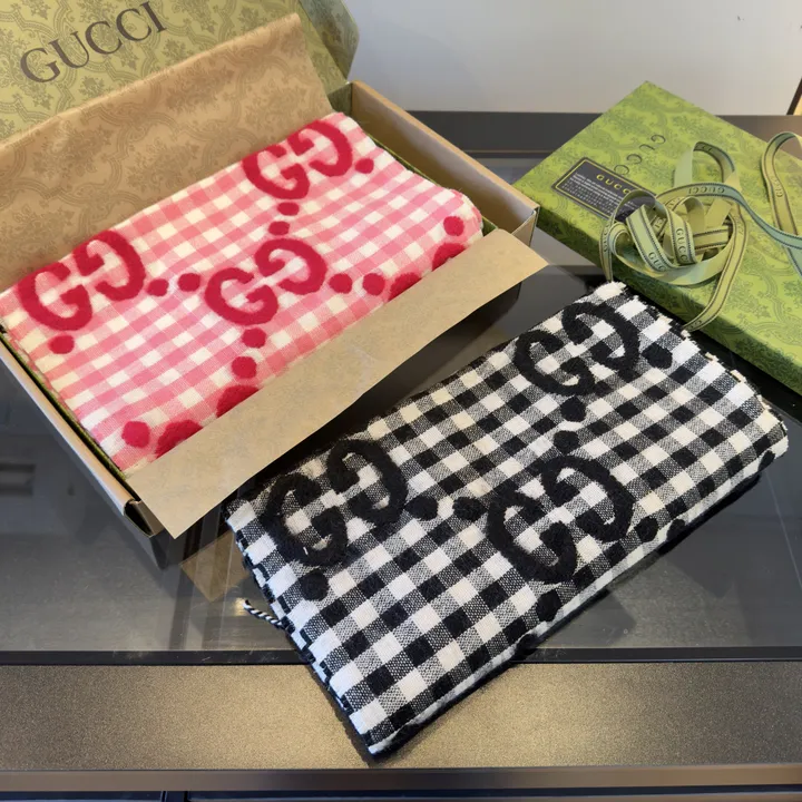 スーパーコピー グッチ マフラー