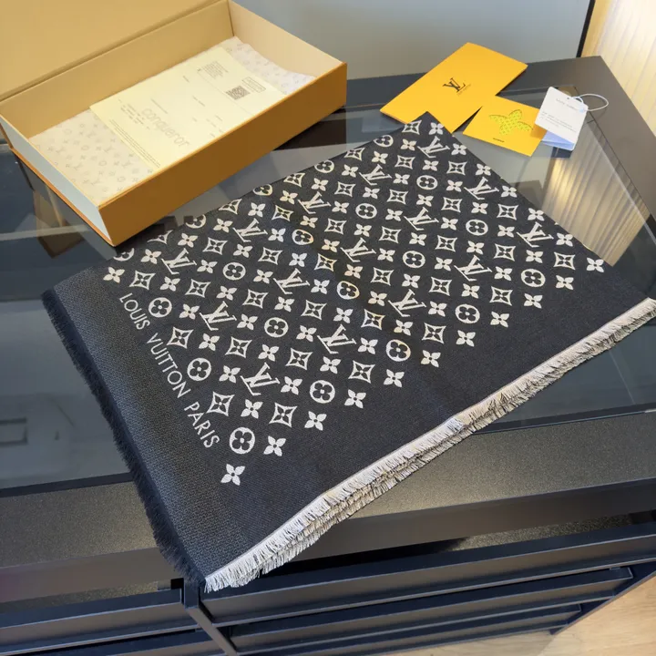 スーパーコピー ルイヴィトン マフラー