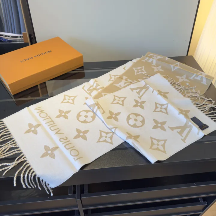 スーパーコピー ルイヴィトン マフラー