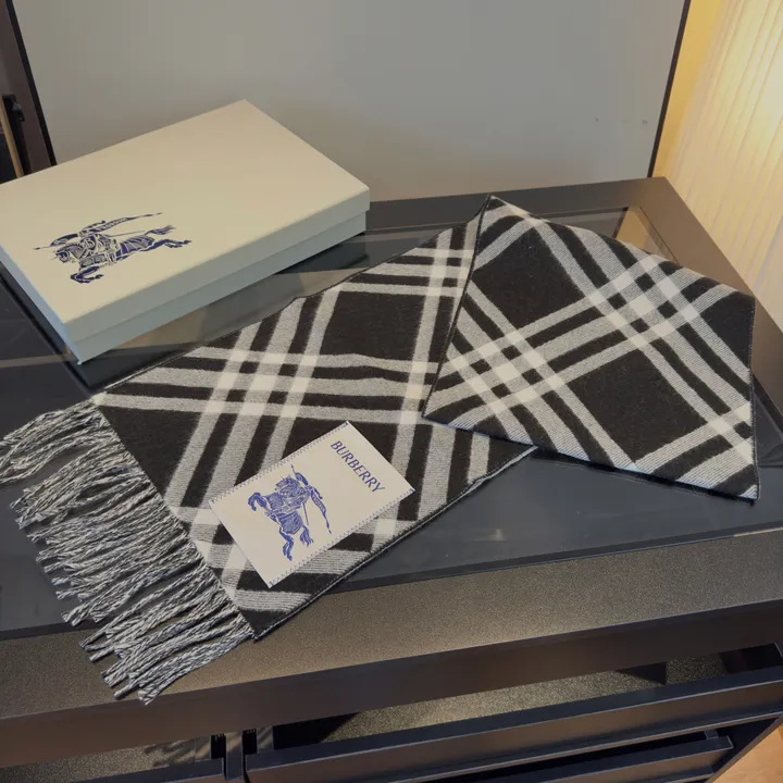 スーパーコピー バーバリー ス マフラー