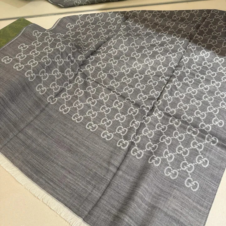 スーパーコピー グッチ マフラー