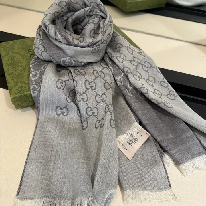 スーパーコピー グッチ マフラー