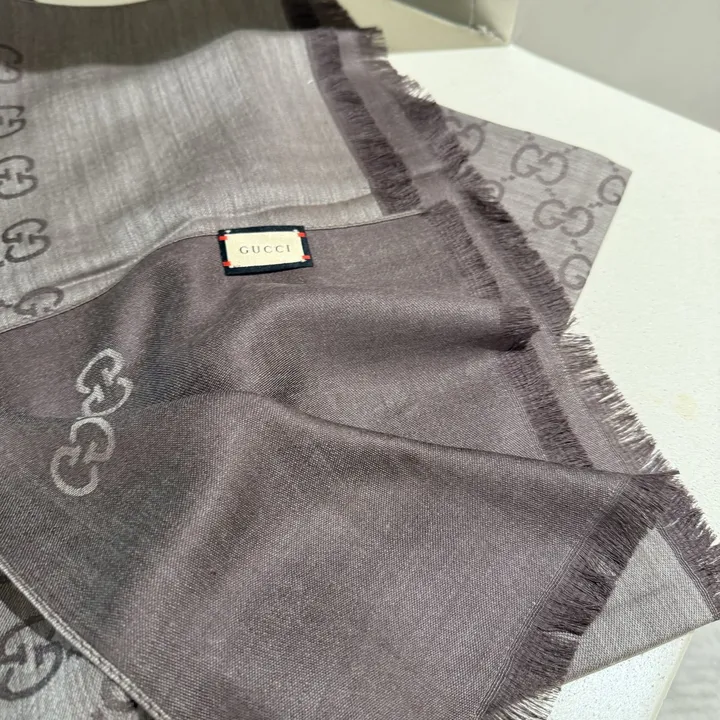 スーパーコピー グッチ マフラー