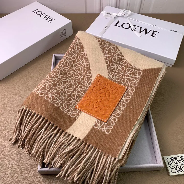 スーパーコピー ロエベ マフラー