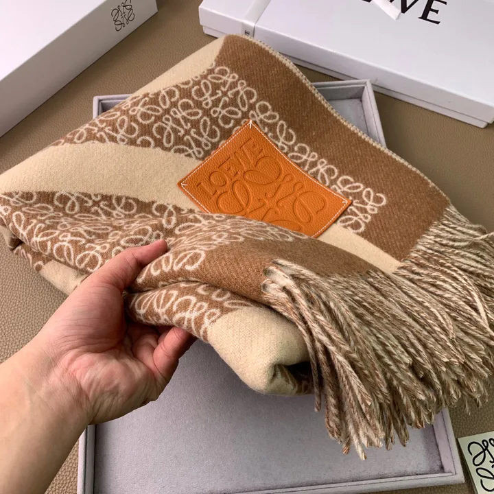 スーパーコピー ロエベ マフラー