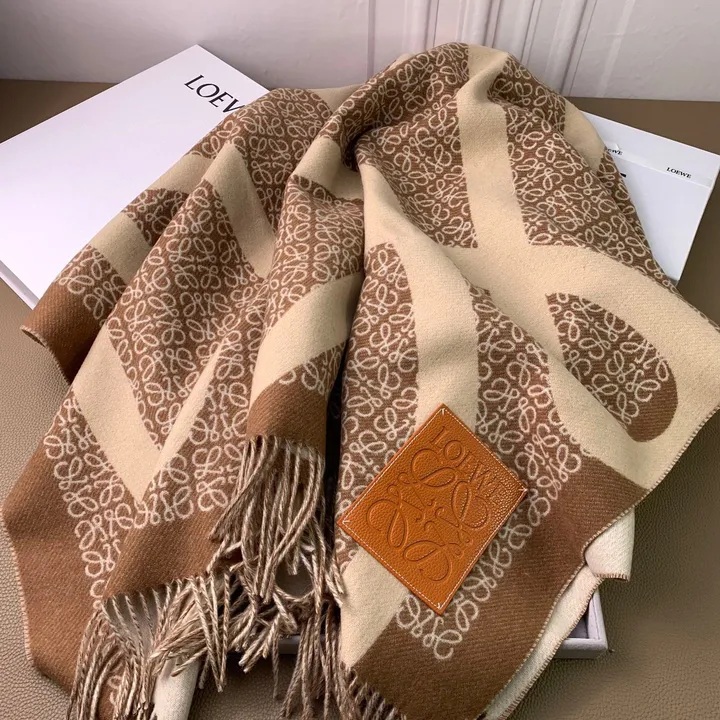 スーパーコピー ロエベ マフラー