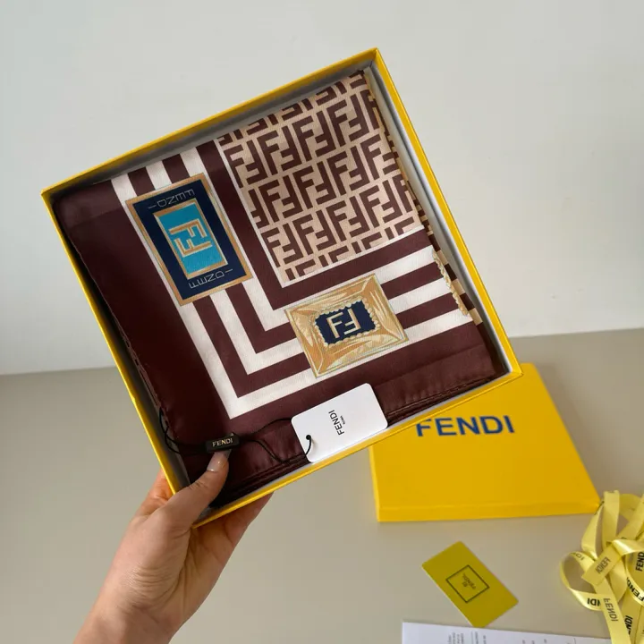 スーパーコピー フェンディ マフラー