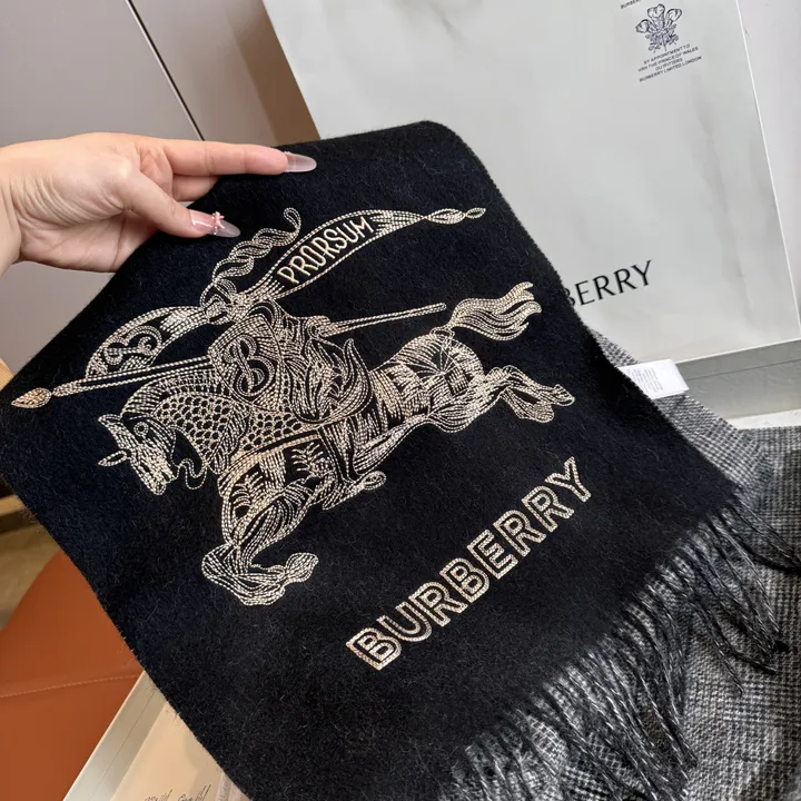 スーパーコピー バーバリー ス マフラー