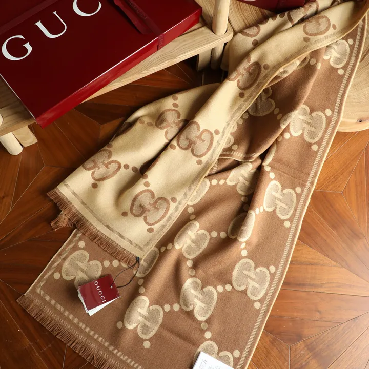 スーパーコピー グッチ マフラー