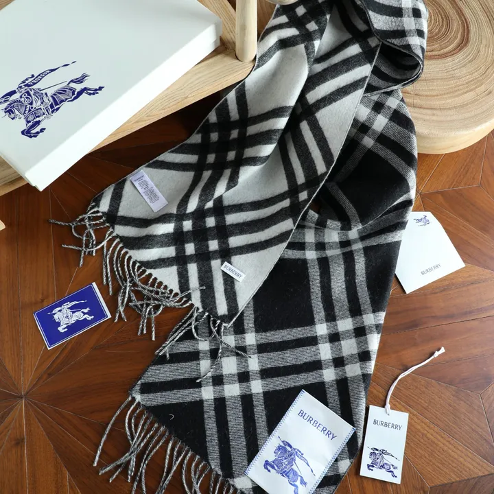 スーパーコピー バーバリー ス マフラー