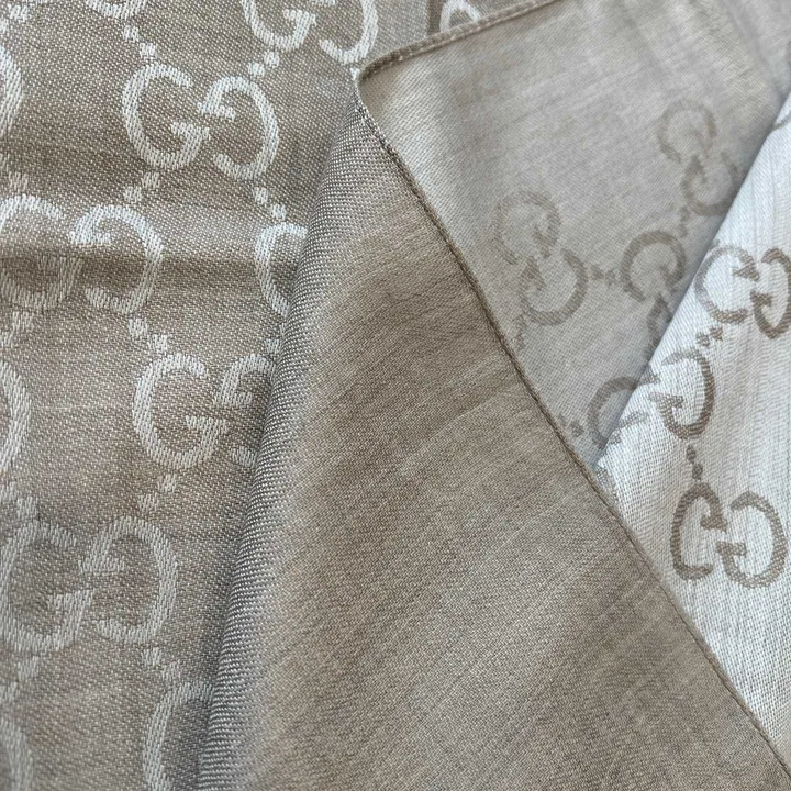 スーパーコピー グッチ マフラー