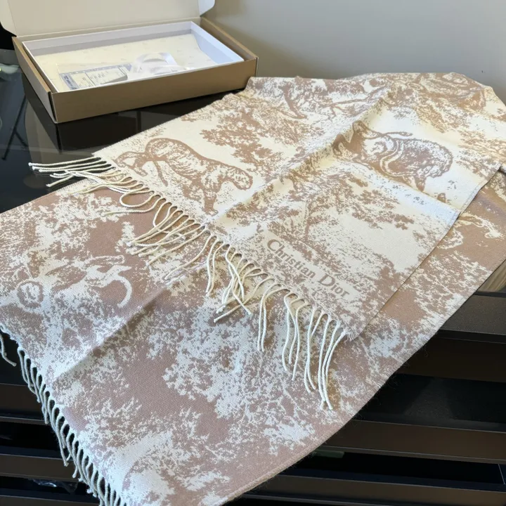 スーパーコピー ディオール マフラー