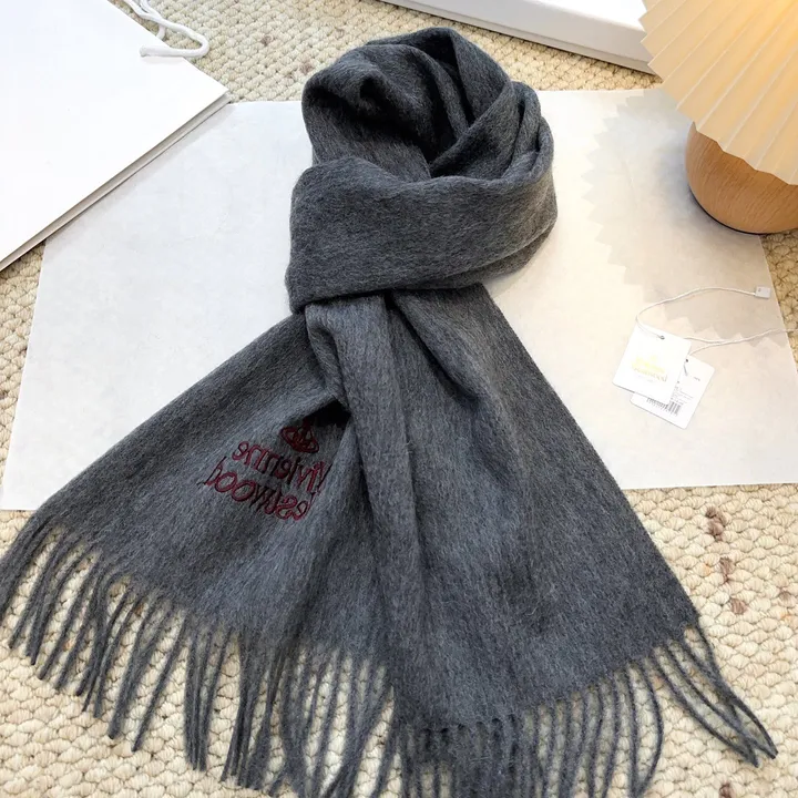 スーパーコピー ヴィヴィアン・ウエストウッド マフラー