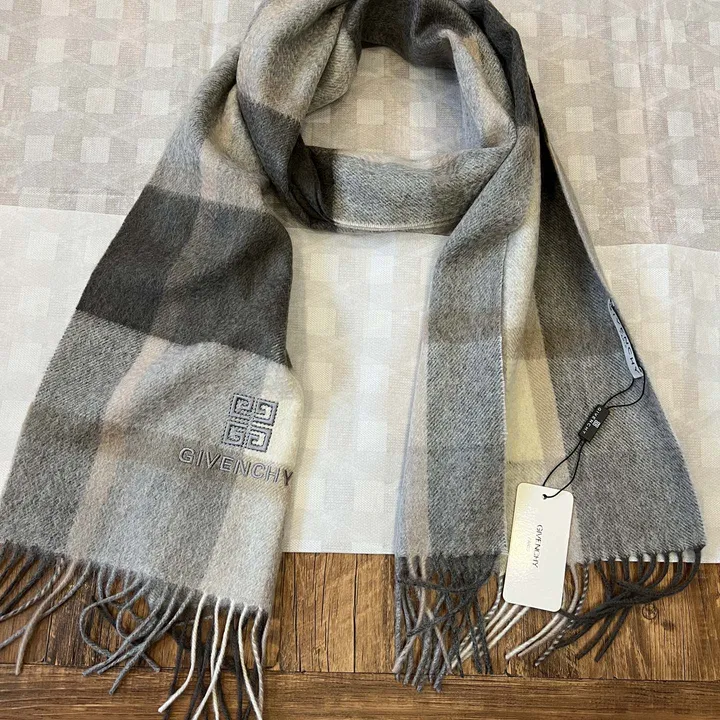 スーパーコピー ジバンシィ マフラー