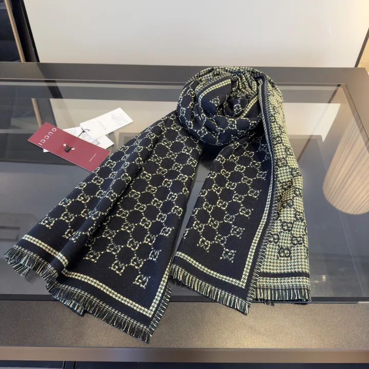 スーパーコピー グッチ マフラー