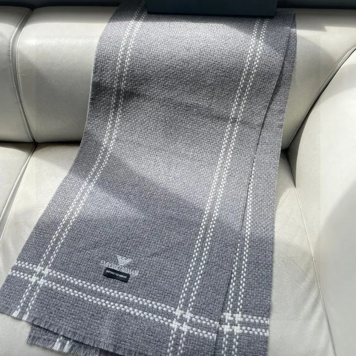 スーパーコピー アルマーニ マフラー