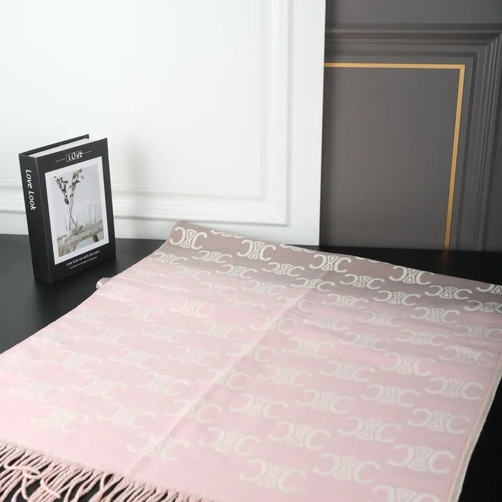 スーパーコピー セリーヌ マフラー