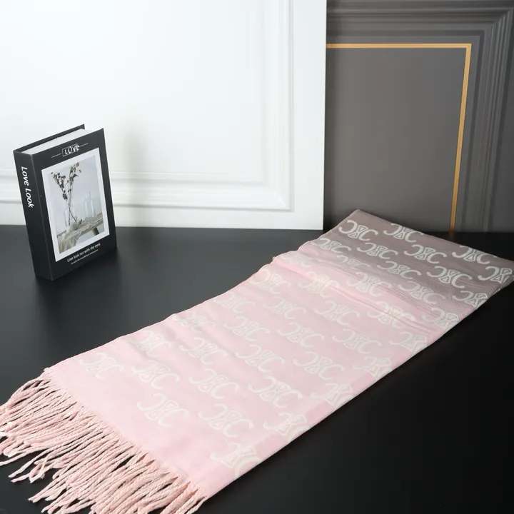 スーパーコピー セリーヌ マフラー