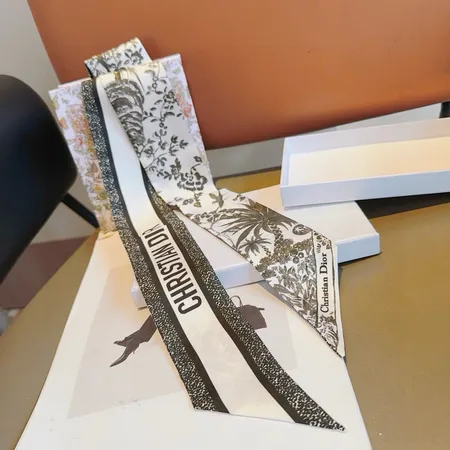 スーパーコピー ディオール マフラー