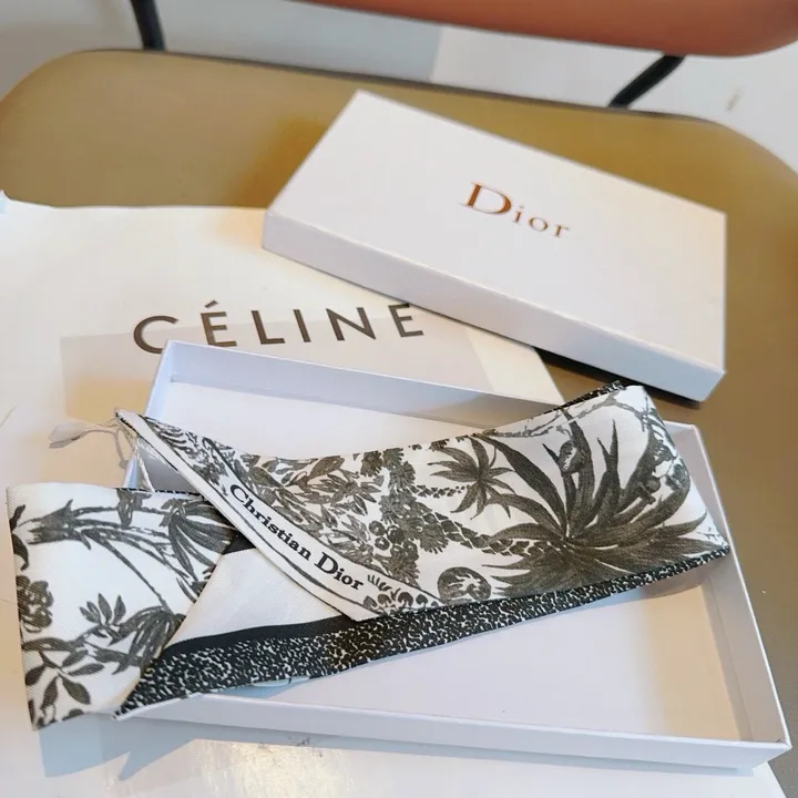 スーパーコピー ディオール マフラー