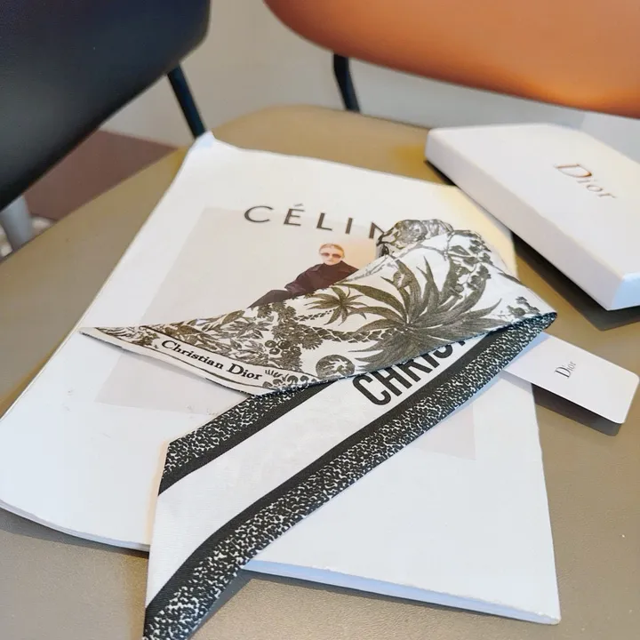 スーパーコピー ディオール マフラー