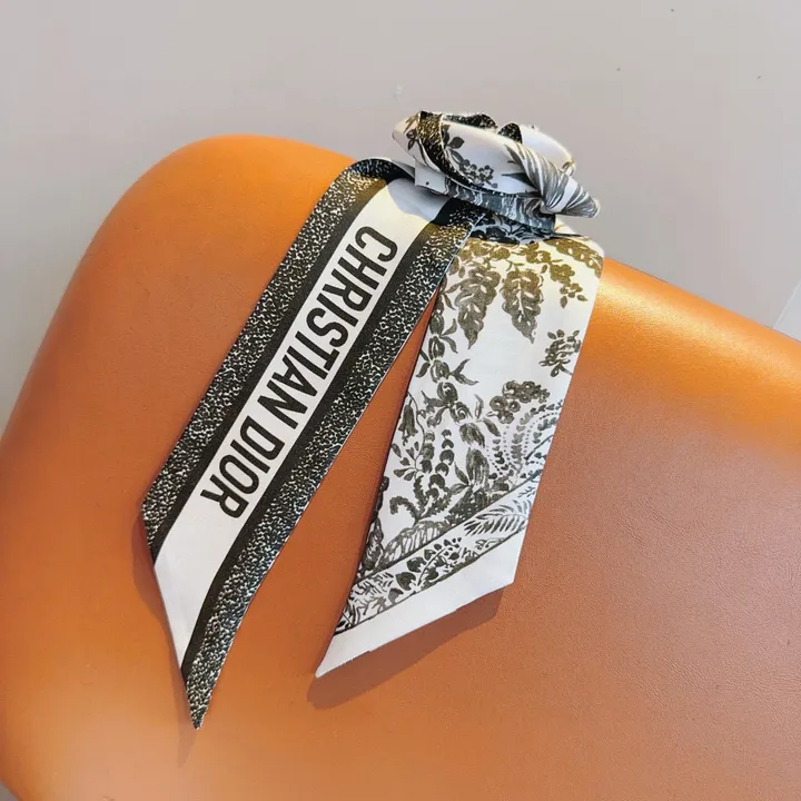 スーパーコピー ディオール マフラー