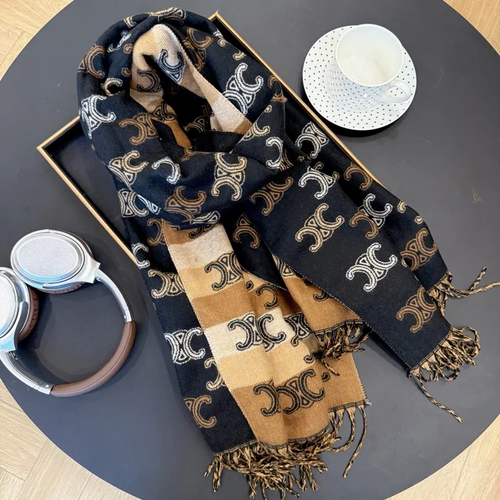 スーパーコピー セリーヌ マフラー