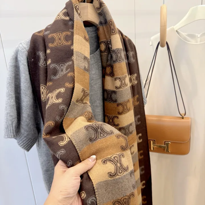 スーパーコピー セリーヌ マフラー