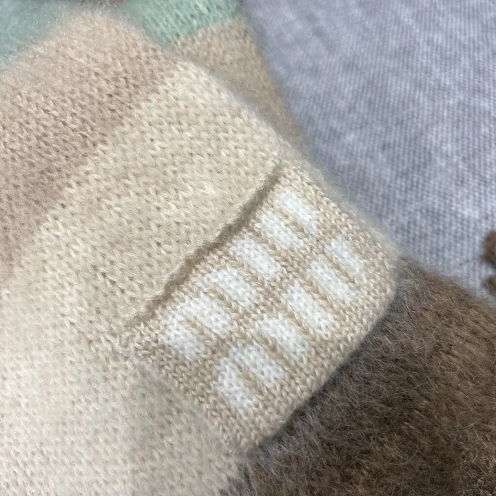 スーパーコピー フェンディ マフラー