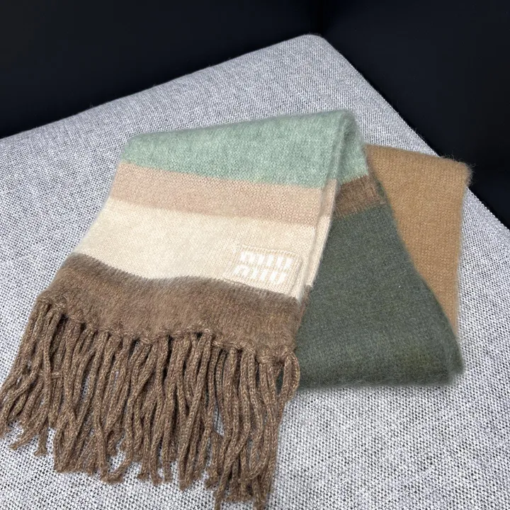 スーパーコピー フェンディ マフラー