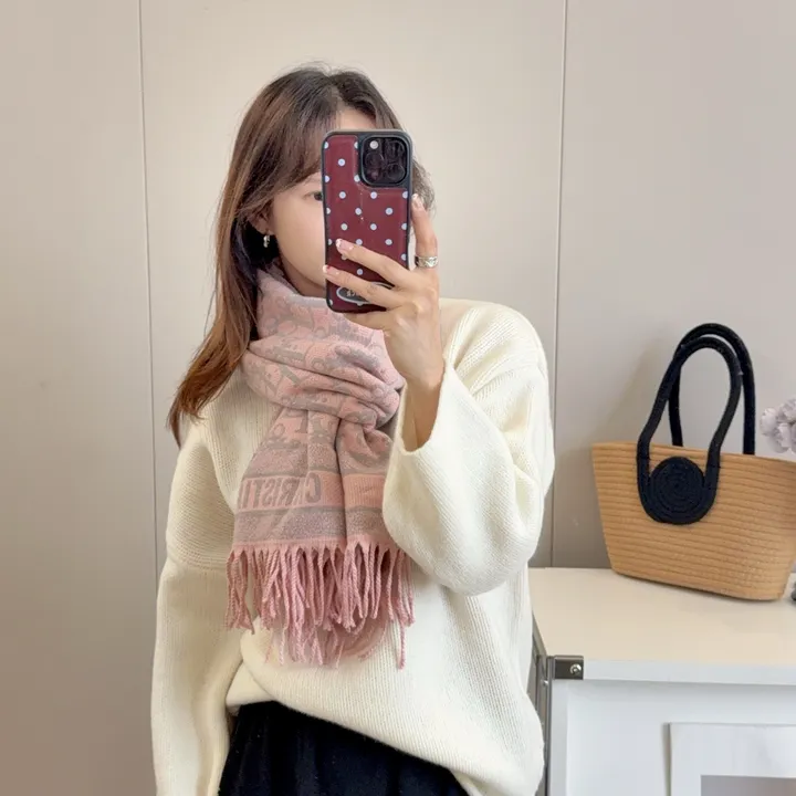 スーパーコピー フェンディ マフラー