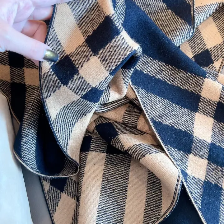 スーパーコピー バーバリー ス マフラー