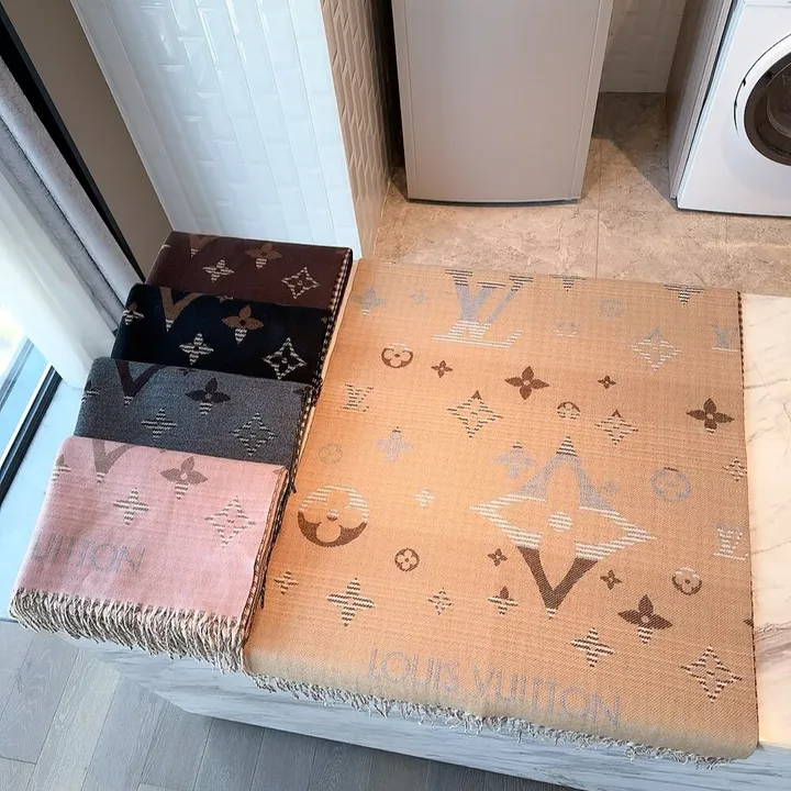 スーパーコピー ルイヴィトン マフラー