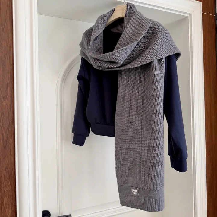 スーパーコピー フェンディ マフラー