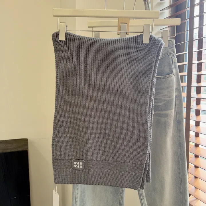 スーパーコピー フェンディ マフラー