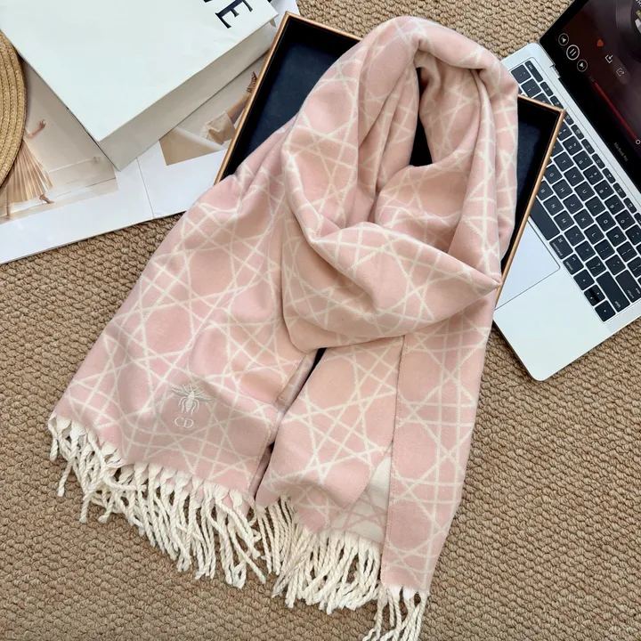 スーパーコピー ディオール マフラー