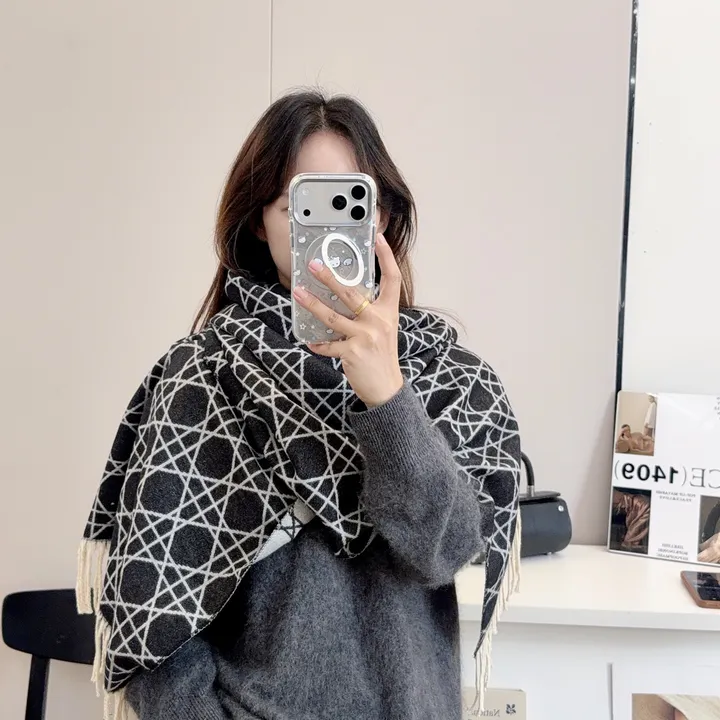 スーパーコピー ディオール マフラー