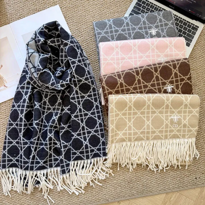 スーパーコピー ディオール マフラー