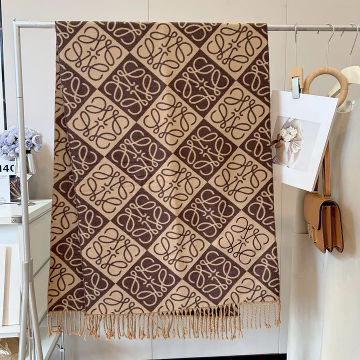 スーパーコピー コーチ マフラー