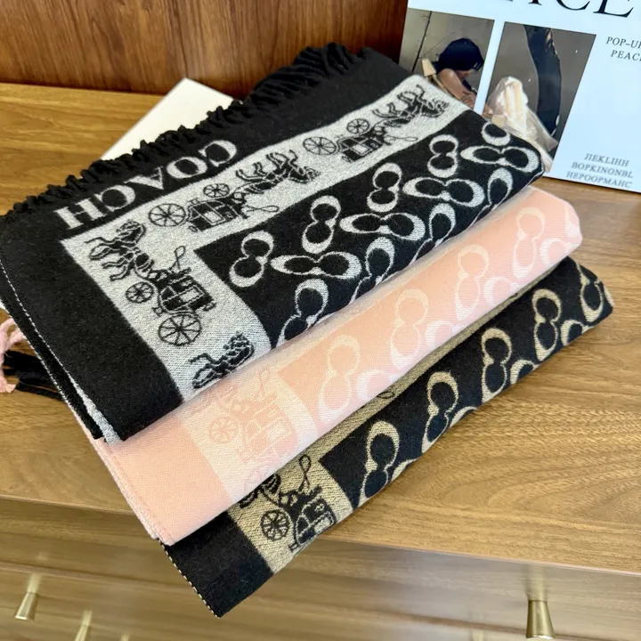 スーパーコピー コーチ マフラー