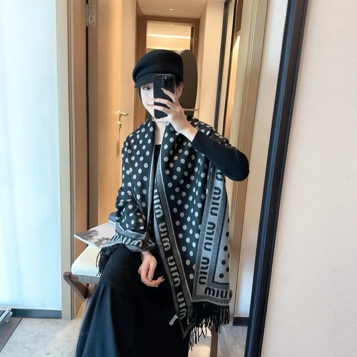 スーパーコピー フェンディ マフラー