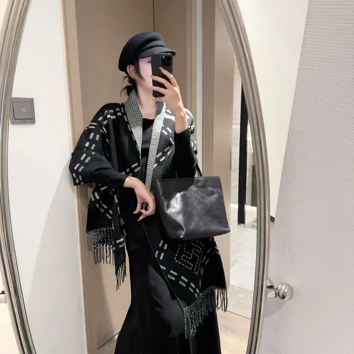 スーパーコピー フェンディ マフラー