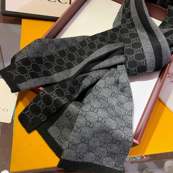 スーパーコピー ルイヴィトン マフラー