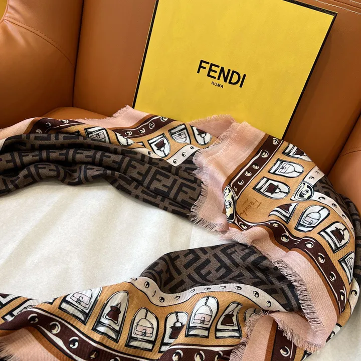 スーパーコピー フェンディ マフラー