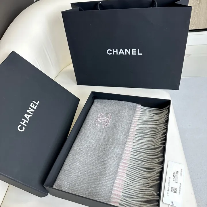 スーパーコピー シャネル マフラー