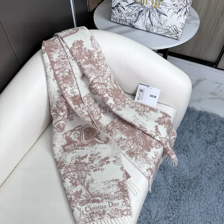 スーパーコピー ディオール マフラー