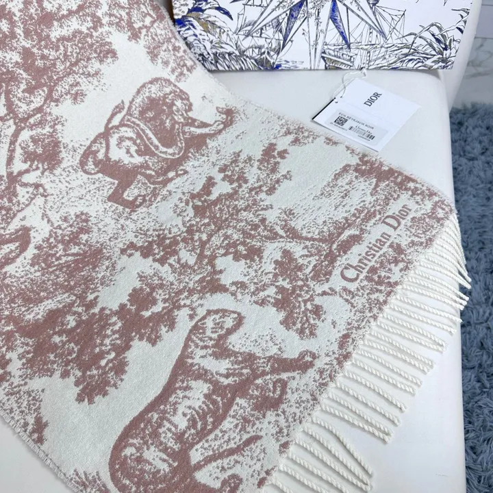 スーパーコピー ディオール マフラー