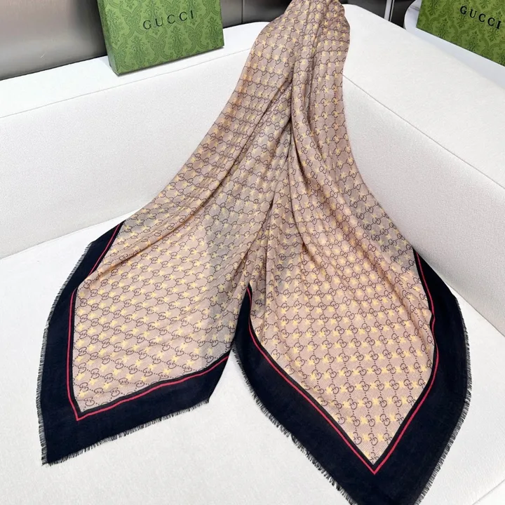 スーパーコピー グッチ マフラー