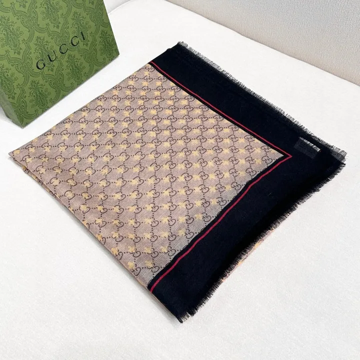 スーパーコピー グッチ マフラー